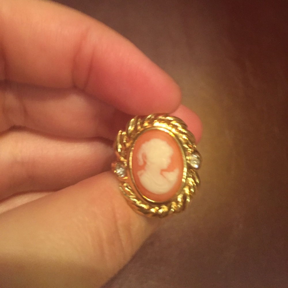 Pretty ring💕 - Picture 2 of 3
